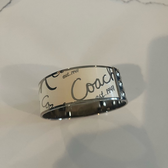 Set of 5 various 100% Authentic Coach Bangle bracelets - Picture 3 of 6
